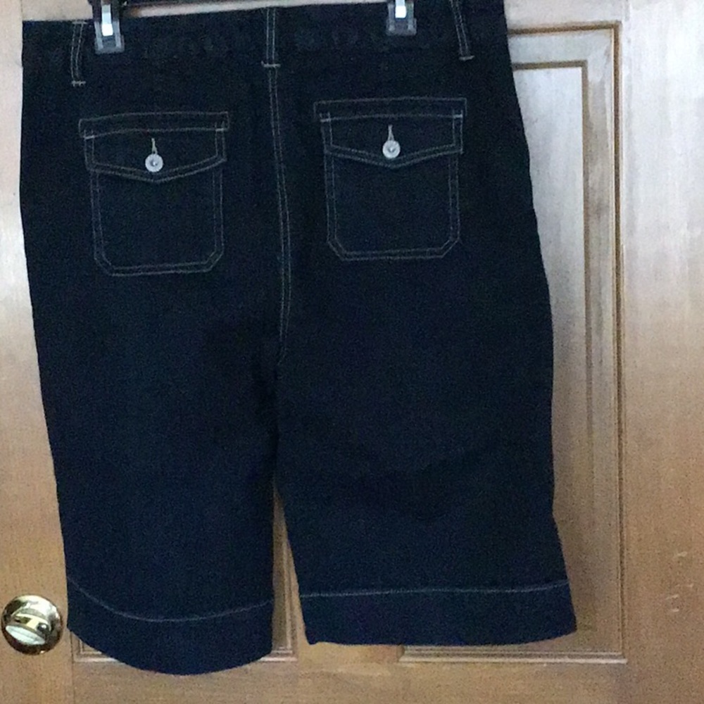 Chico’s Platinum Dark Indigo Jean Shorts - Picture 3 of 4